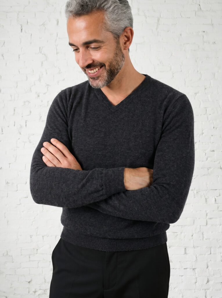 pull col v homme gris anthracite merinos cachemire césar
