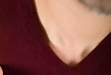 pull col v homme bordeaux merinos cachemire césar
