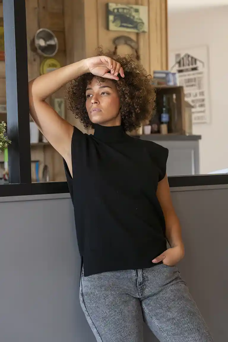pull sans manches col montant femme noir mérinos cachemire agathe